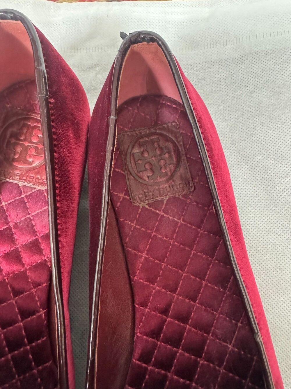 Tory Burch Burgundy Easton embroidered Velvet Beetle Loafers US 9.5 - Picture 5 of 16
